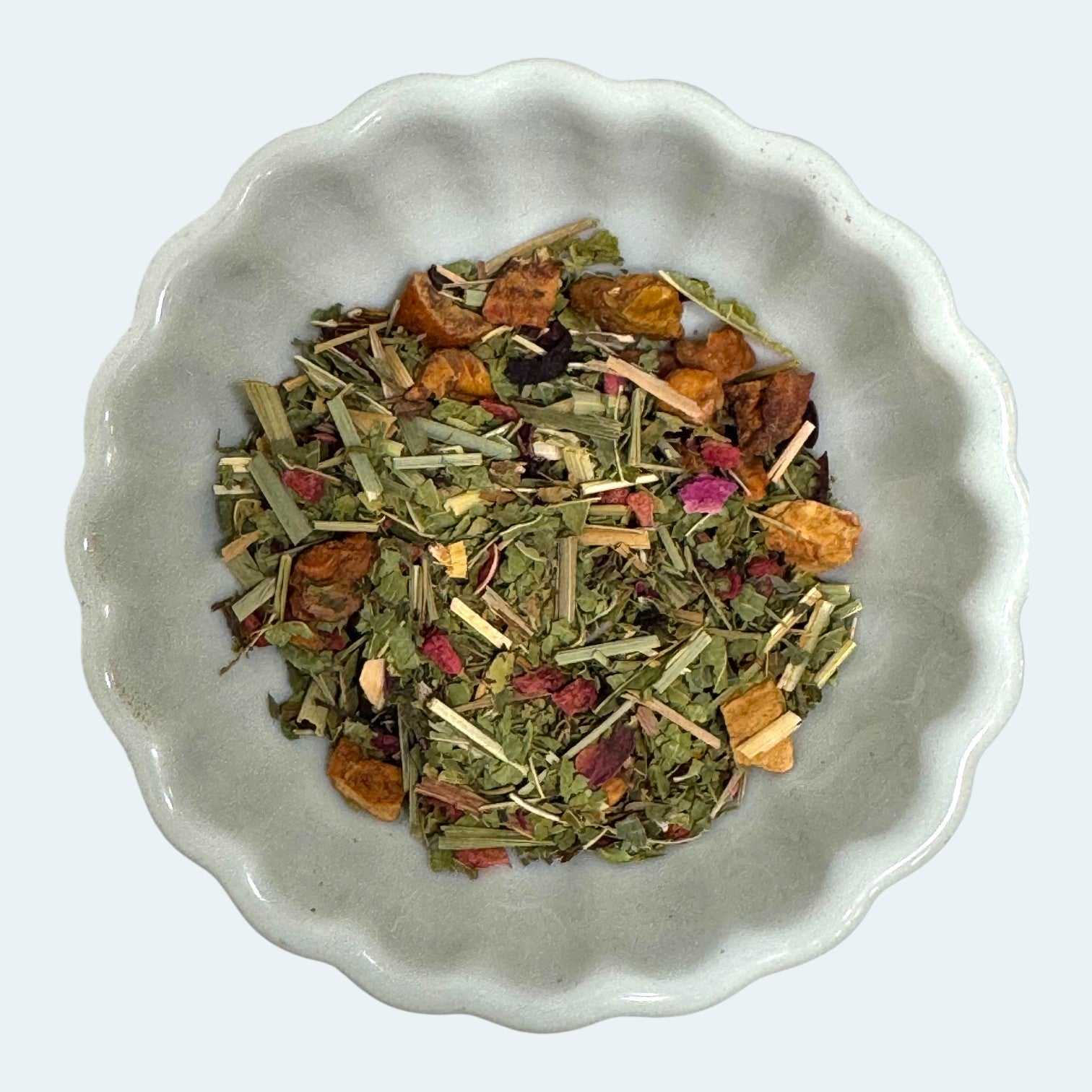 raspberry_leaves-Photoroom.jpg