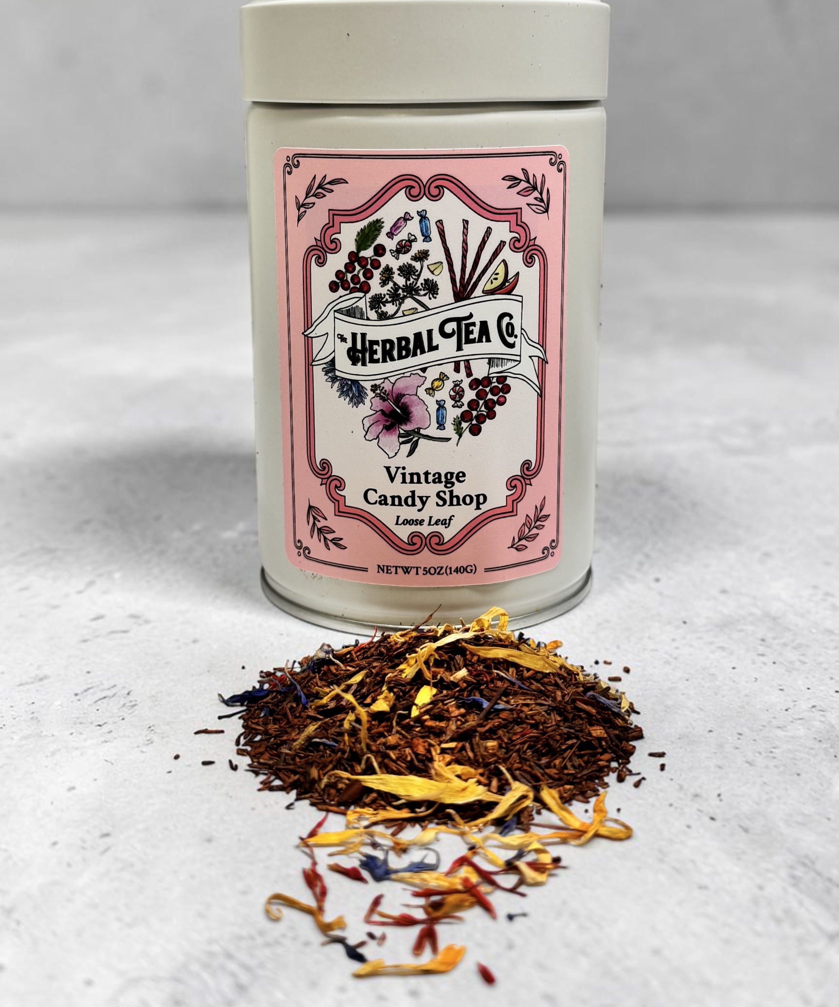 vintage_with_tea-Photoroom_209ded0d-9fdf-43d4-8c14-d4523a39d213.jpg